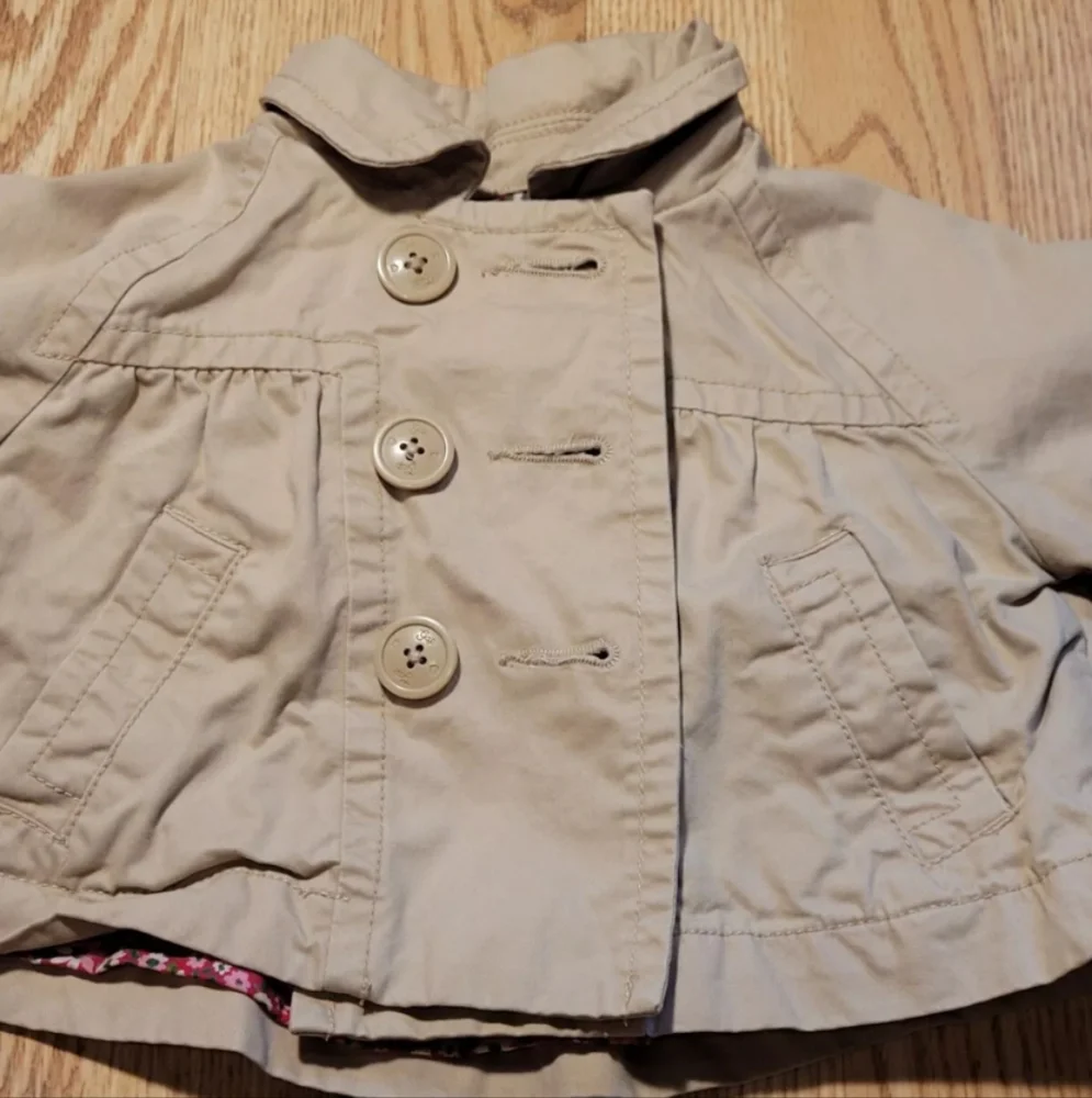 Gap Baby Girls Coat Size: 2 Years Button